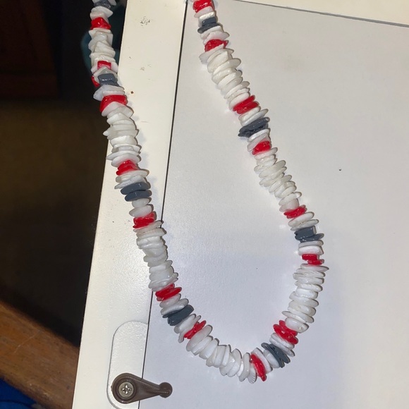 Assorted jewelry. Some are more expensive than others so please look at pictures - Picture 10 of 11